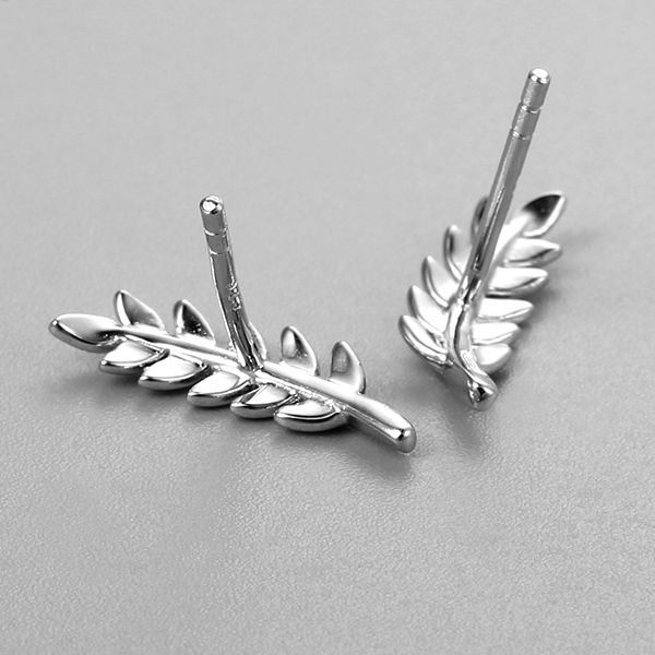 925 Sterling Silver Leaf Stud Earrings