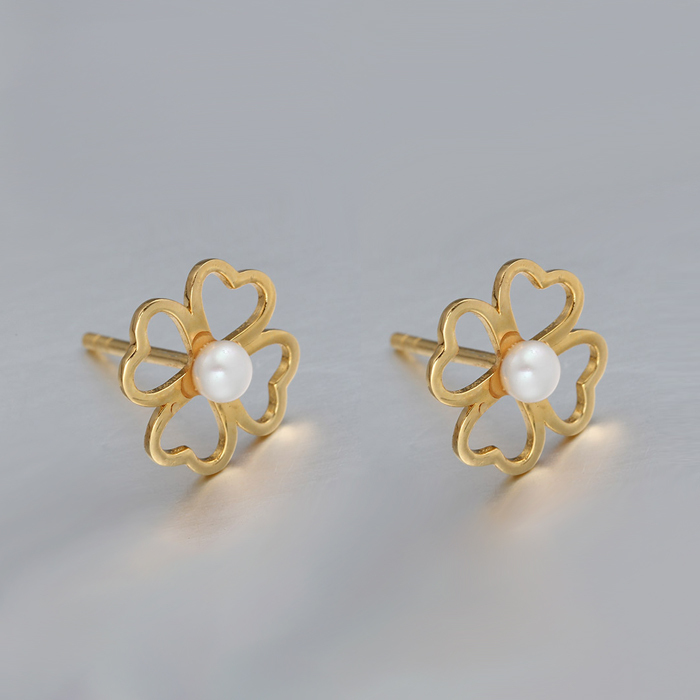 925 Sterling Silver Pearl Lucky Earrings