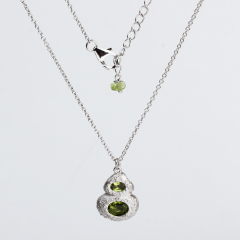925 Sterling Silver Peridot Hammered Calabash Women Necklace