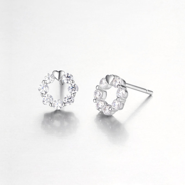 925 Sterling Silver Round Heart Stud Earrings
