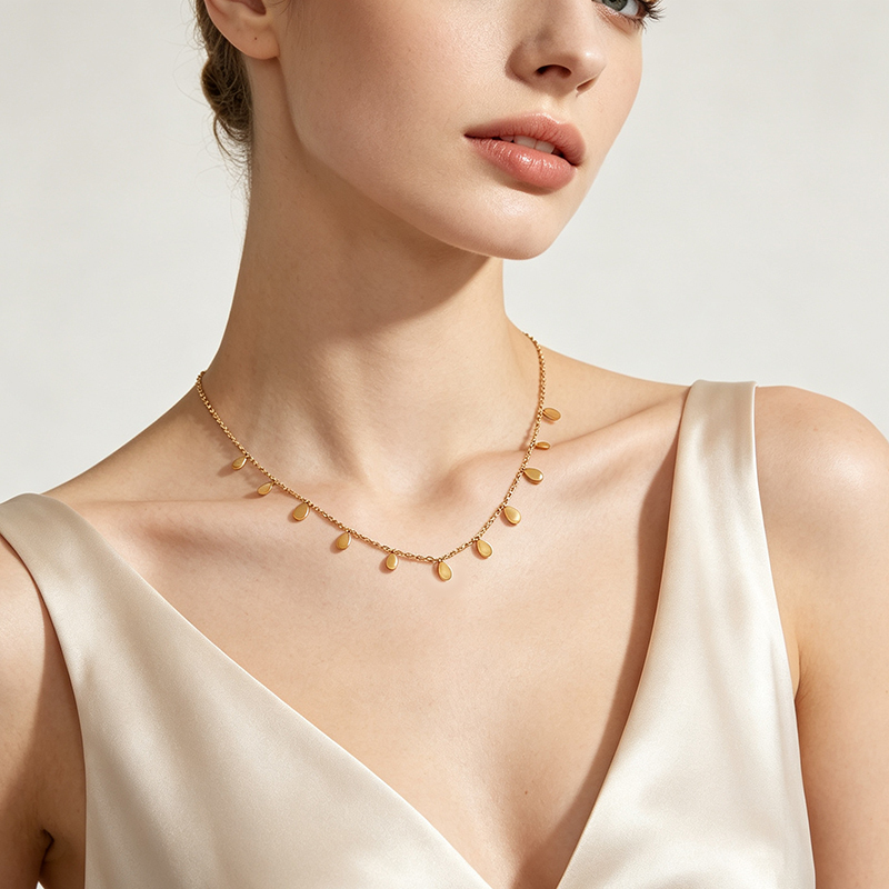 18K Gold PVD Plated Stainless Steel Mini Teardrop Dangling Necklace