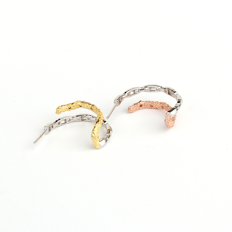 925 Sterling Silver Hammered Stud Earrings