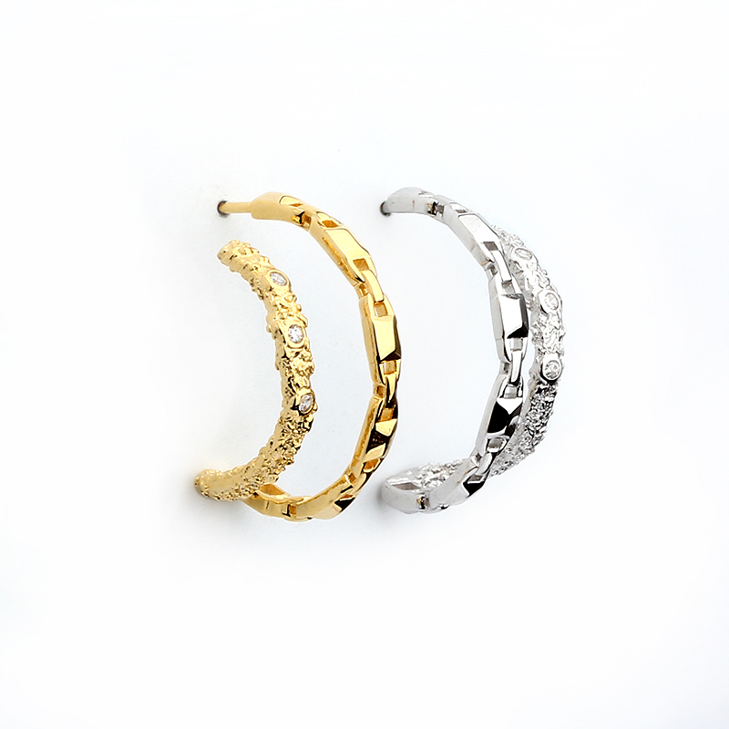 925 Sterling Silver Hammered Stud Earrings