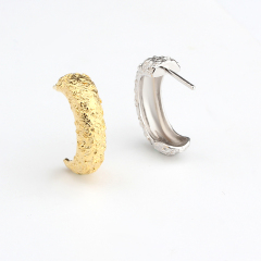 925 Sterling Silver C Shape Hammered Stud Earrings