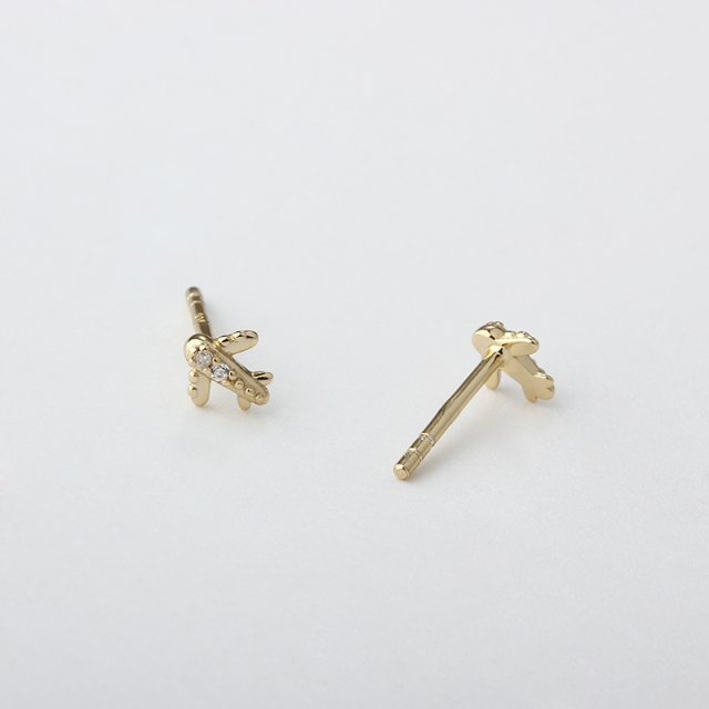 925 Sterling Silver Crocodile CZ Stud Earrings