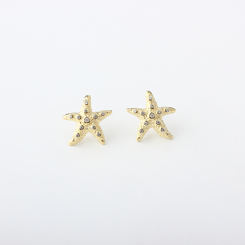 925 Sterling Silver Starfish CZ Stud Earrings