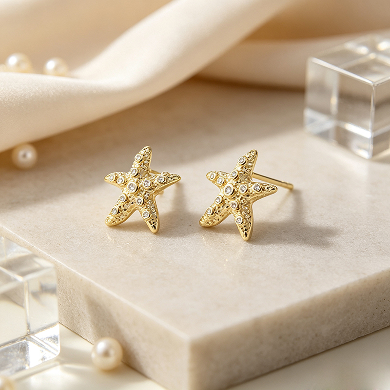 925 Sterling Silver Starfish CZ Stud Earrings