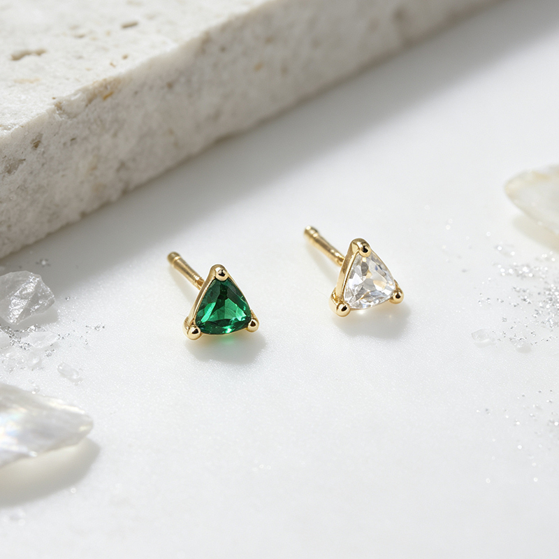 925 Sterling Silver Trillion?Cut Emerald CZ Stud Earrings