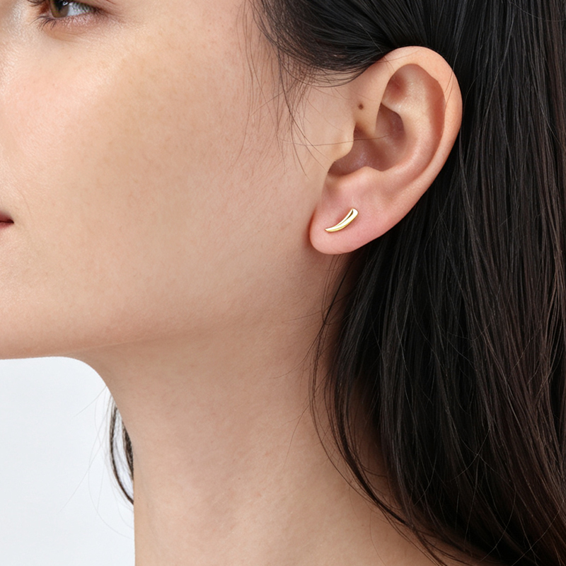 925 Sterling Silver Tusk Shape Stud Earrings
