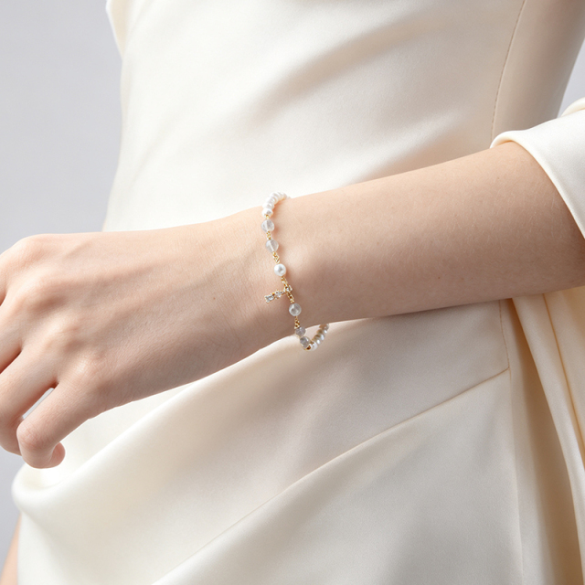 925 Sterling Silver Freshwater Pearl Grey Moonstone Bracelet
