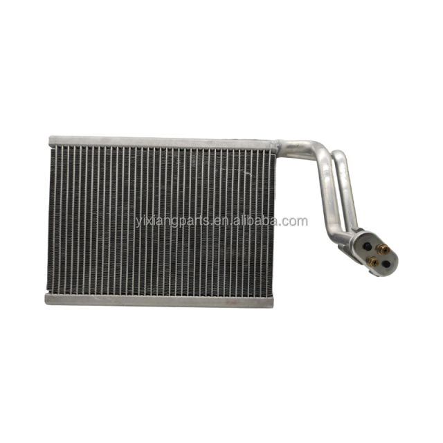 Precision AC Evaporator for BMW 3 Series F35 | OE Reference 64119262788, 64119262789