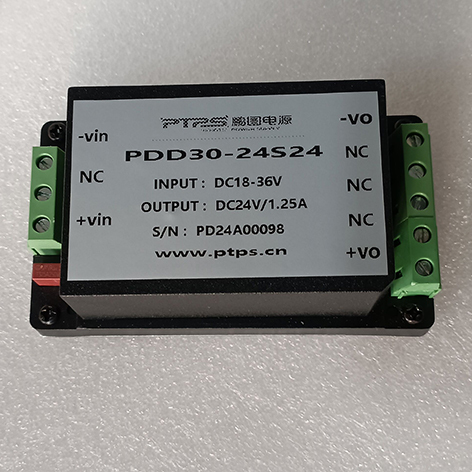 Wide Input Range 100-1200VDC to 24VDC 15W DC-DC Power Supply for Battery Energy Storage