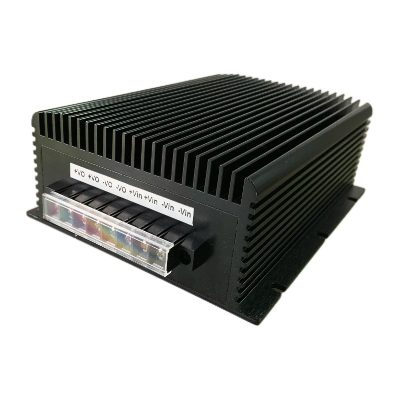 110S12 500W Isolated DC DC Converter 66-154VDC to 12VDC 41.6A Power Module