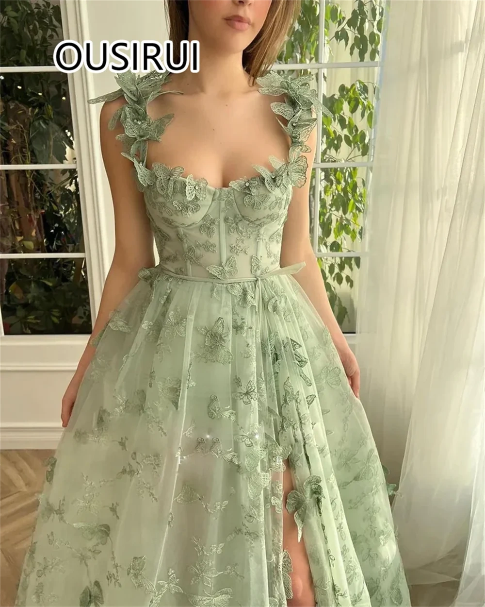 Spaghetti Straps Tulle 3D Butterfly Prom Party Dress A-line Backless and Zipper Side Slit Holiday Prom Gown for Girls
