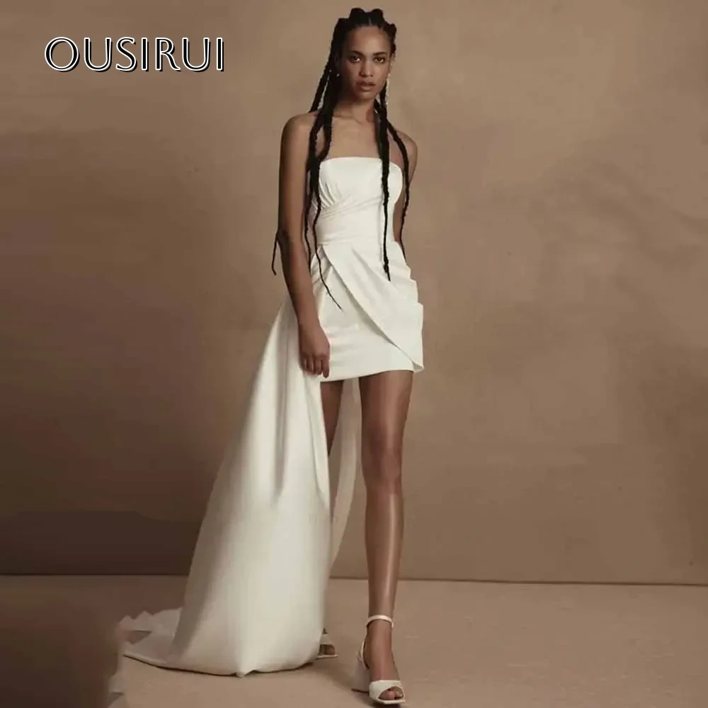 High Quality Satin Wedding Dresses Strapless Customized Ruffled Sleeveless Bride Dresses Sweep Train robe de mariée