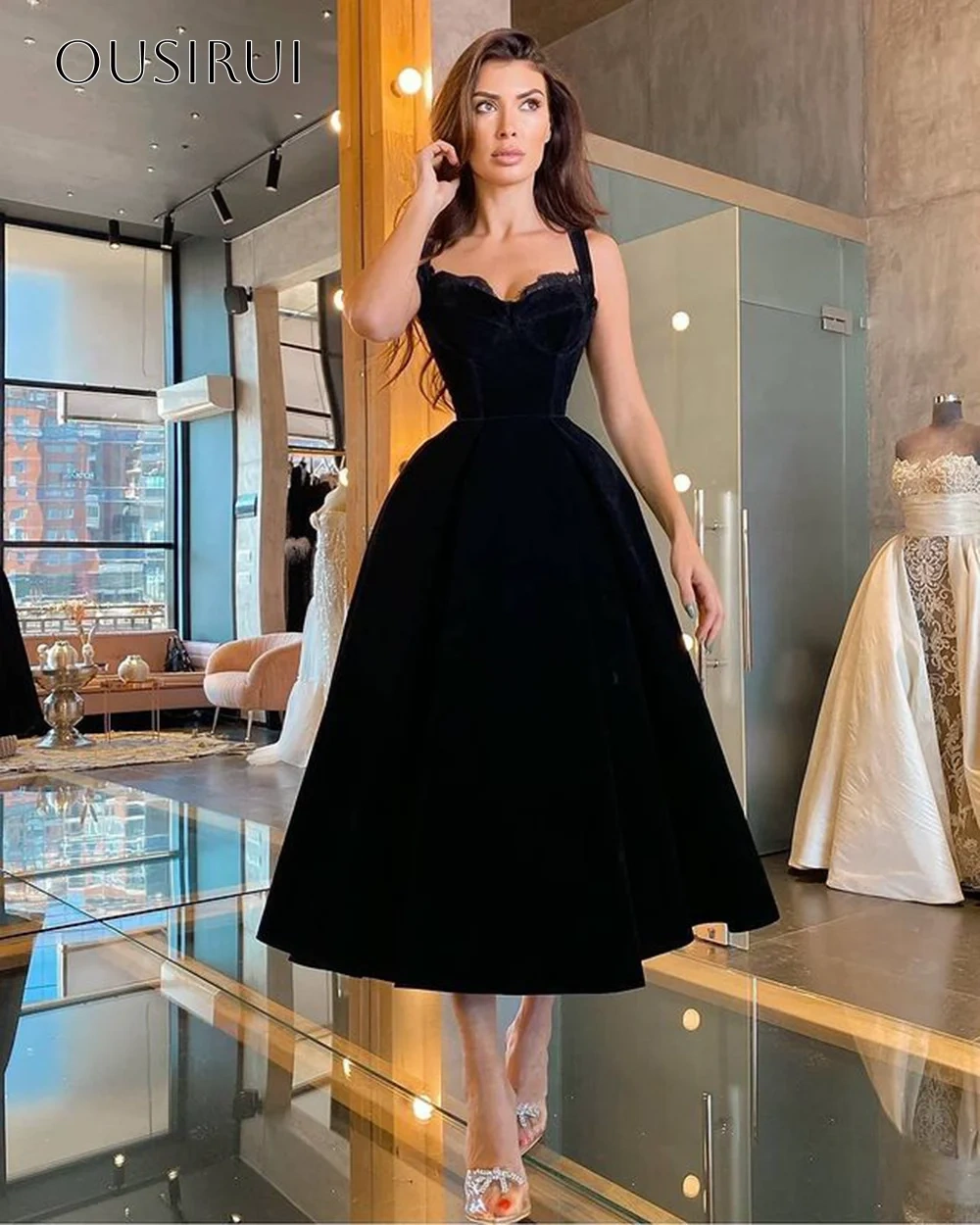 Spaghetti Strap Velvet Lace Homecoming Dress Tea Length A-line Sleeveless Customized سيرين هيل فساتين سه