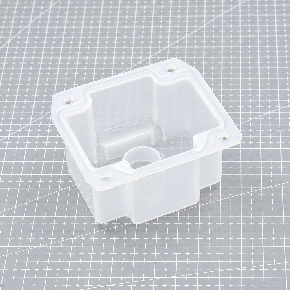 G304B — Dual-Outlet Float Bowl