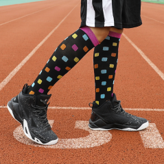 Wholesale 20-30mmhg Running Men Women Athletic Fun Stocking High Knee Nurse Medical Sport Compression Socks