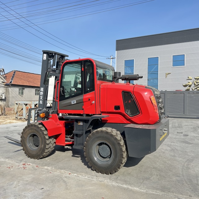 4WD Rough Terrain Forklift 4 Ton All Terrain Off Road Forklift