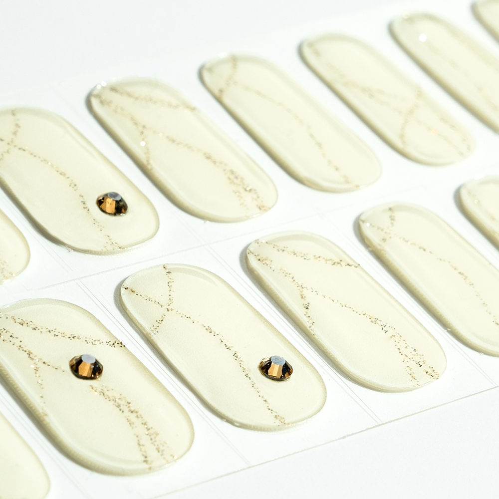 Pale Yellow Solid Color Nails