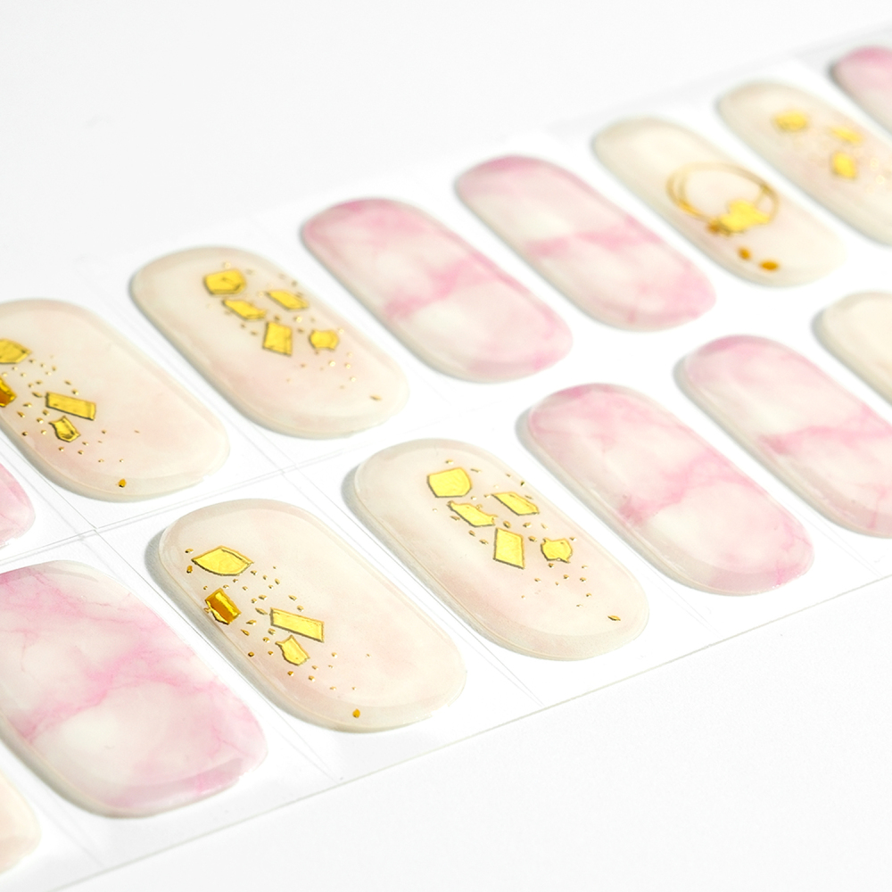 Minimalist Pink Gold Nail Art