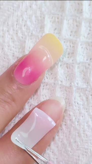 Rose Nude Gradient  Gel Nail Strips