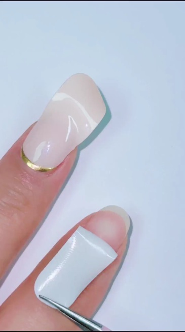 Luxury Gold Trim  Gel Nail Strips