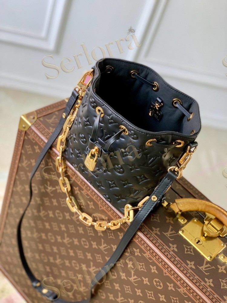 LV Coussin Bucket