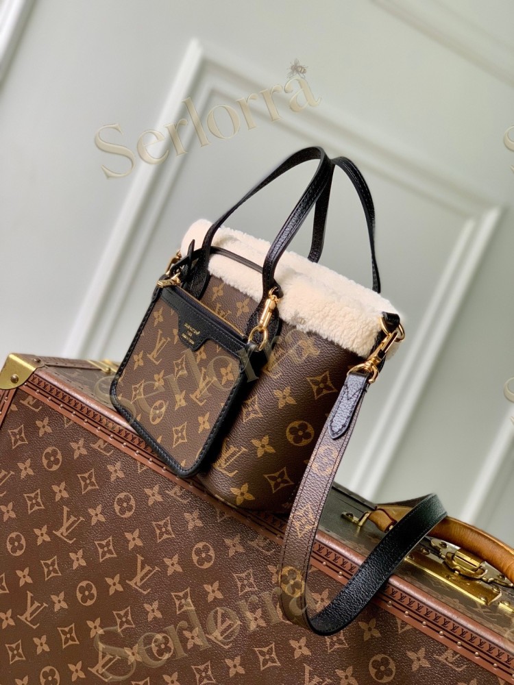 LV Neverfull Bandoulière Inside Out BB