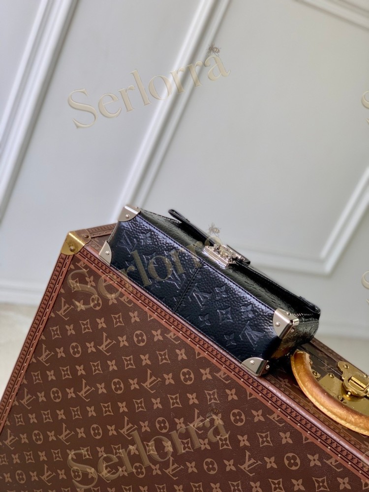 LV Trunkie