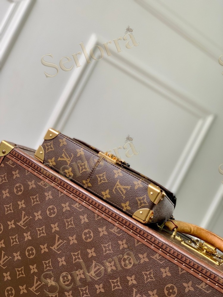 LV Trunkie East West