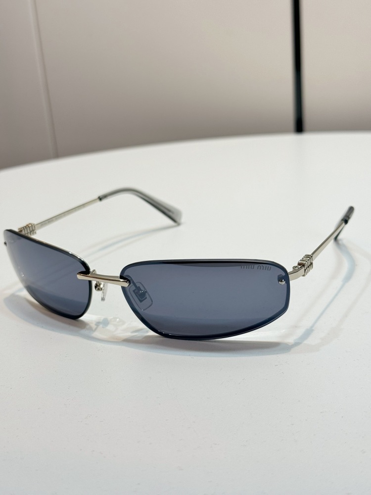 Miu sunglasses