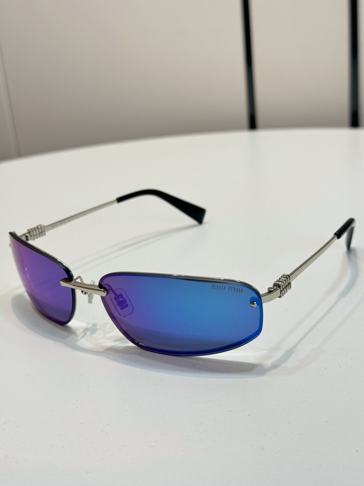 Miu sunglasses