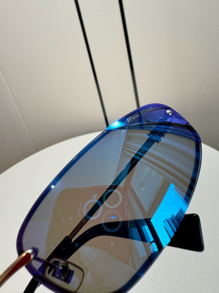 Miu sunglasses