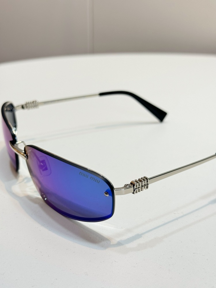 Miu sunglasses