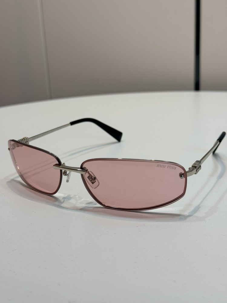 Miu sunglasses