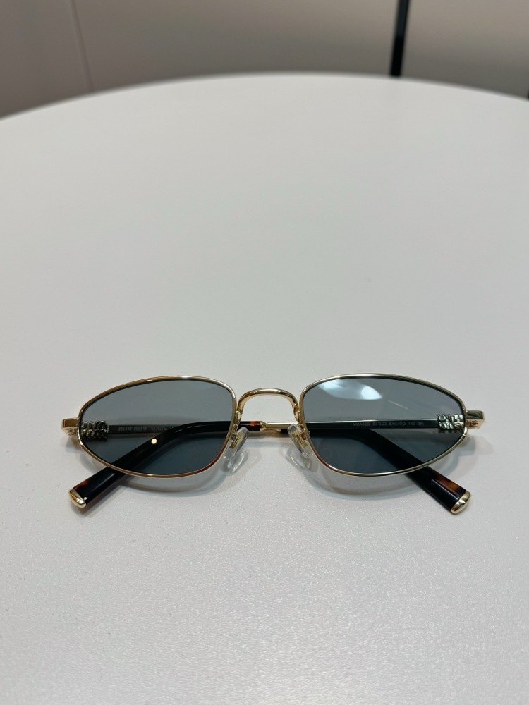 MIUMIU sunglasses