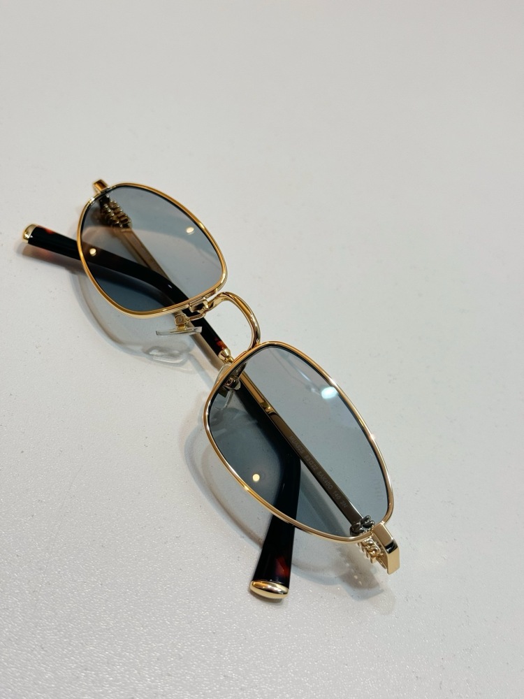 MIUMIU sunglasses
