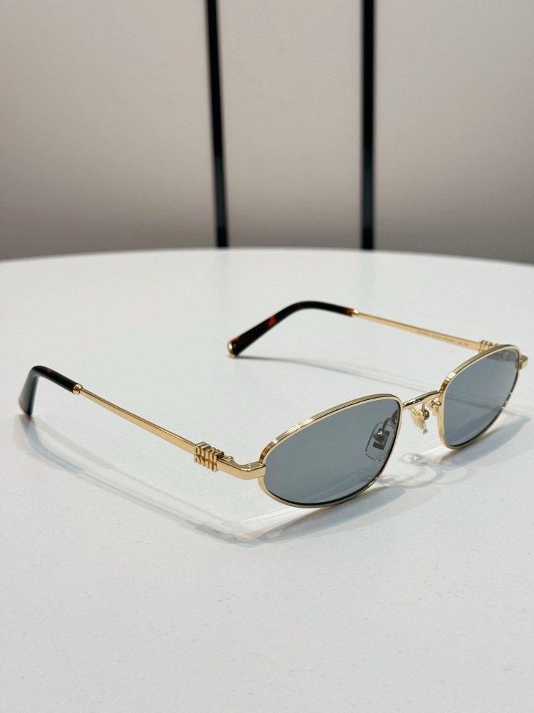 MIUMIU sunglasses
