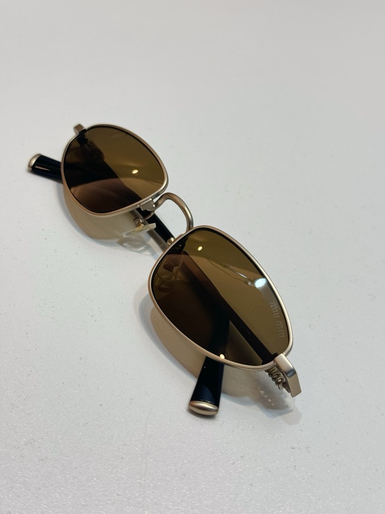 MIUMIU sunglasses