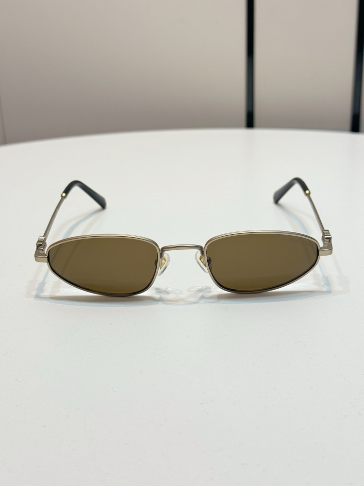 MIUMIU sunglasses