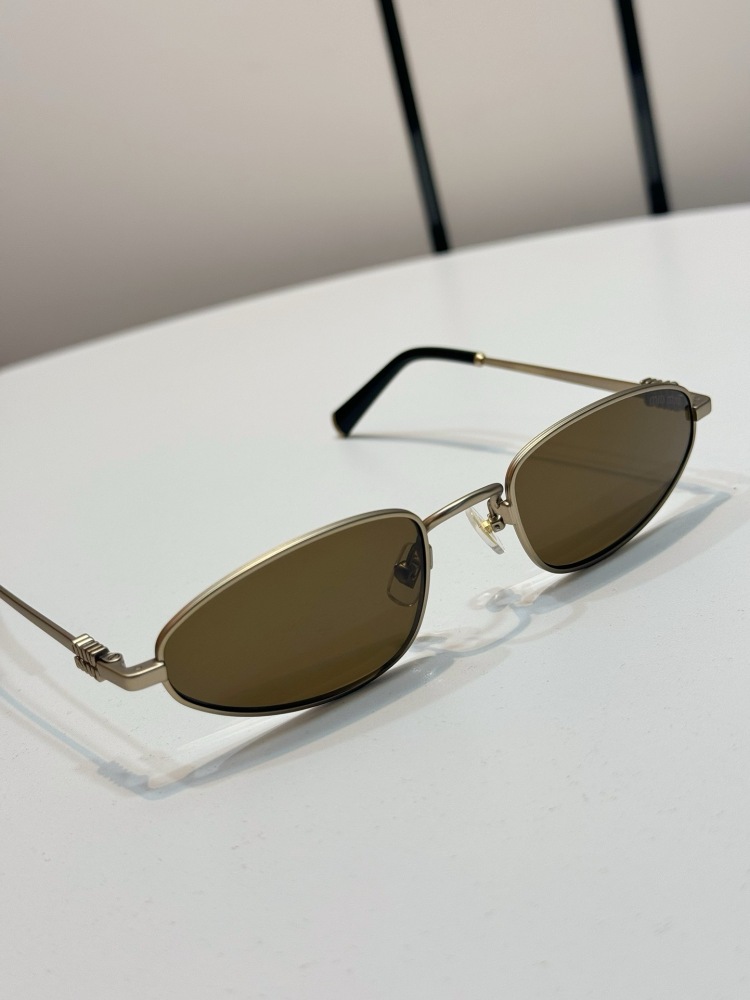 MIUMIU sunglasses