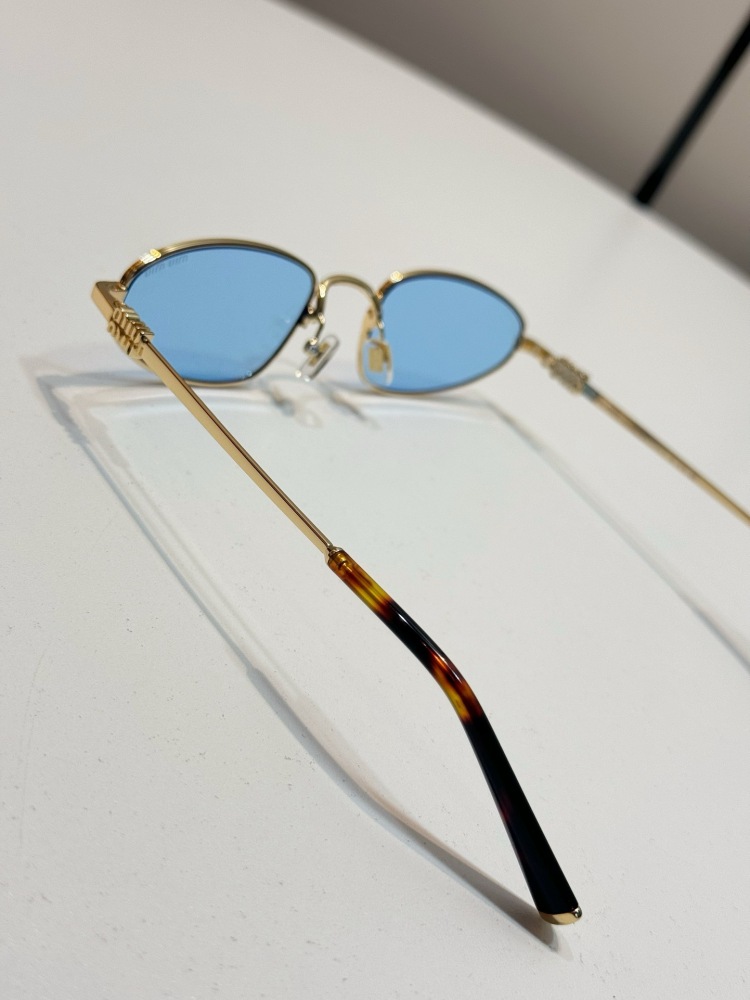 MIUMIU sunglasses