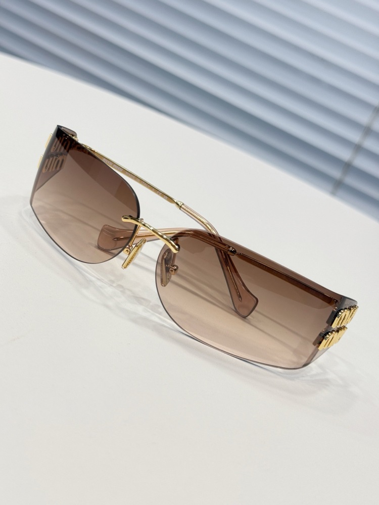 MIUMIU  sunglasses