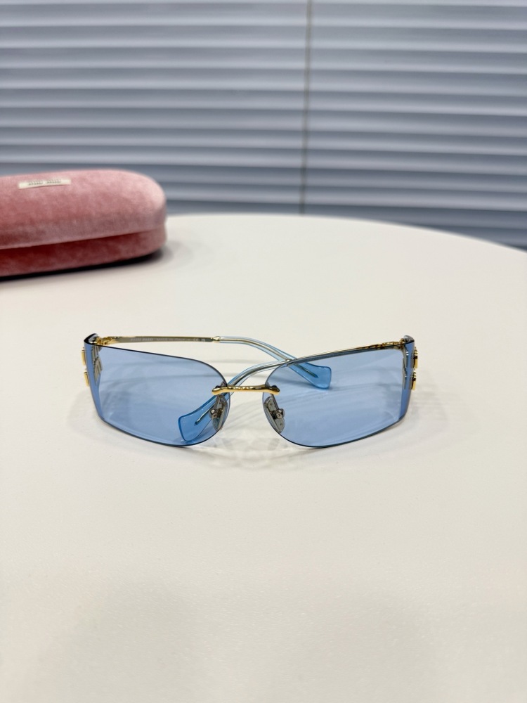 MIUMIU sunglasses