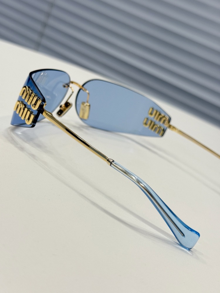 MIUMIU sunglasses