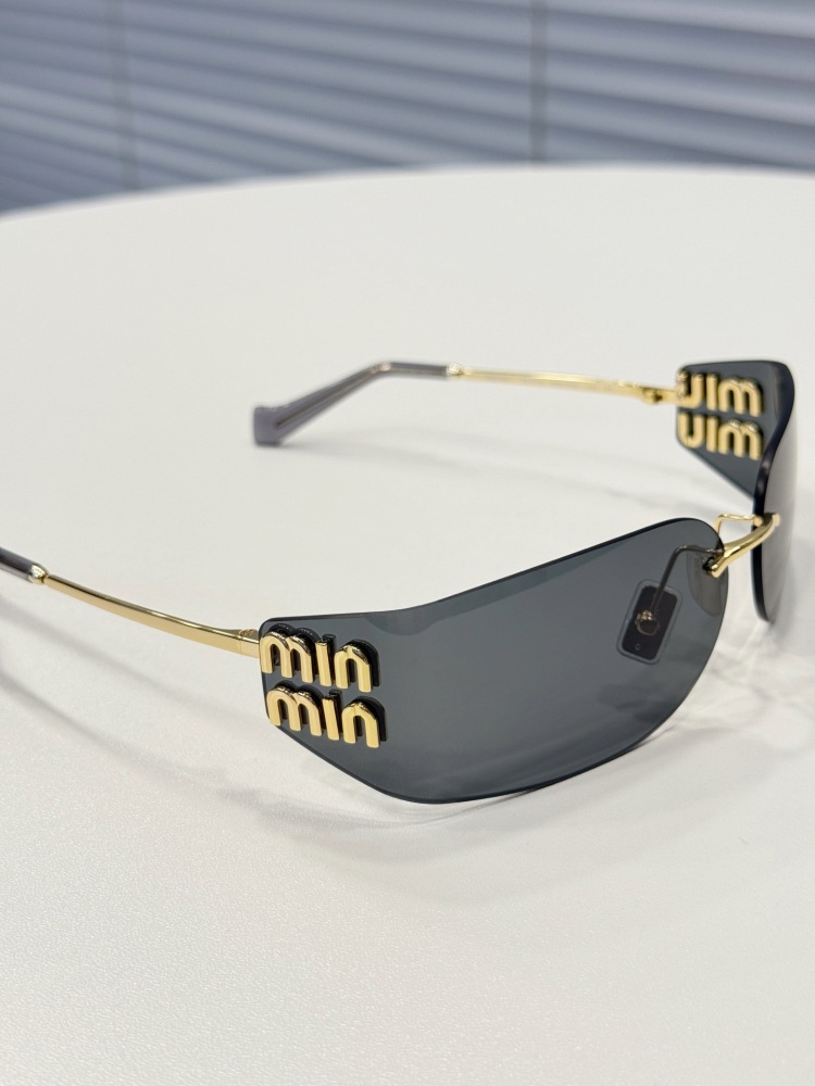 MIUMIU sunglasses