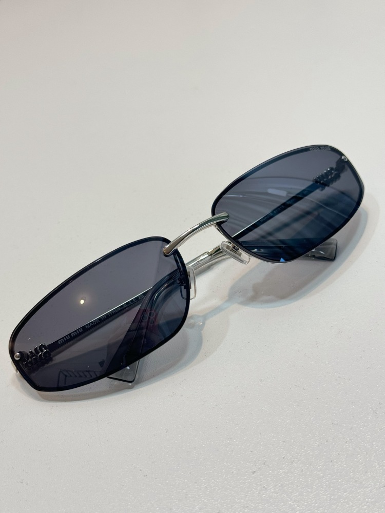 MIUMIU  sunglasses
