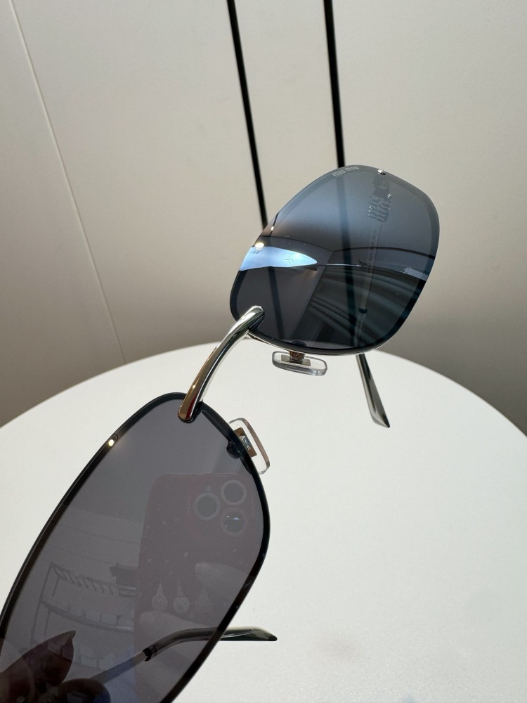 MIUMIU  sunglasses