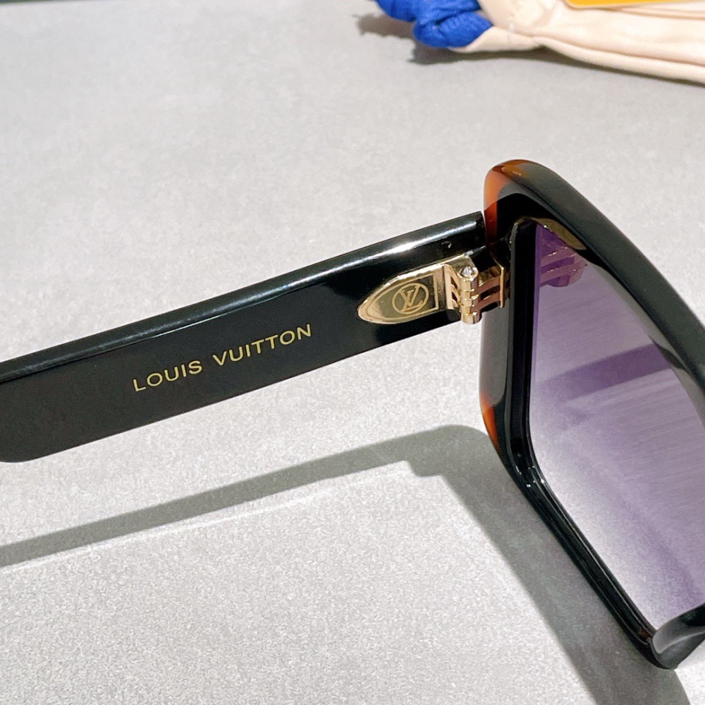 LV sunglasses